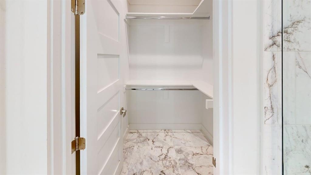 1910 Condos - Residential Lease