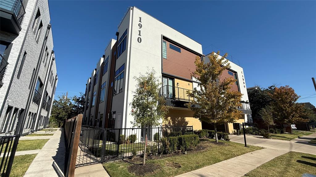 1910 Condos - Residential Lease