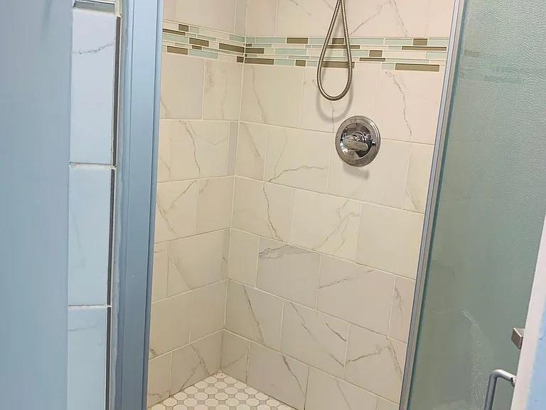 Rolling Hills 02 Rep - Residential