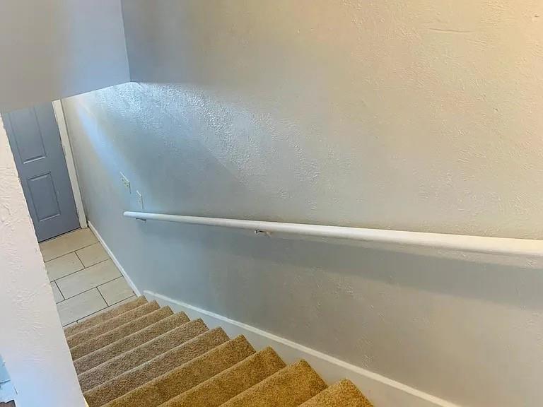 Rolling Hills 02 Rep - Residential