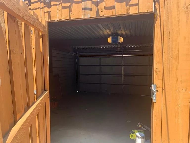 Rolling Hills 02 Rep - Residential