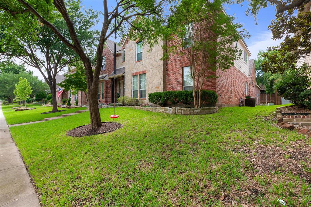2035 Burnside Drive