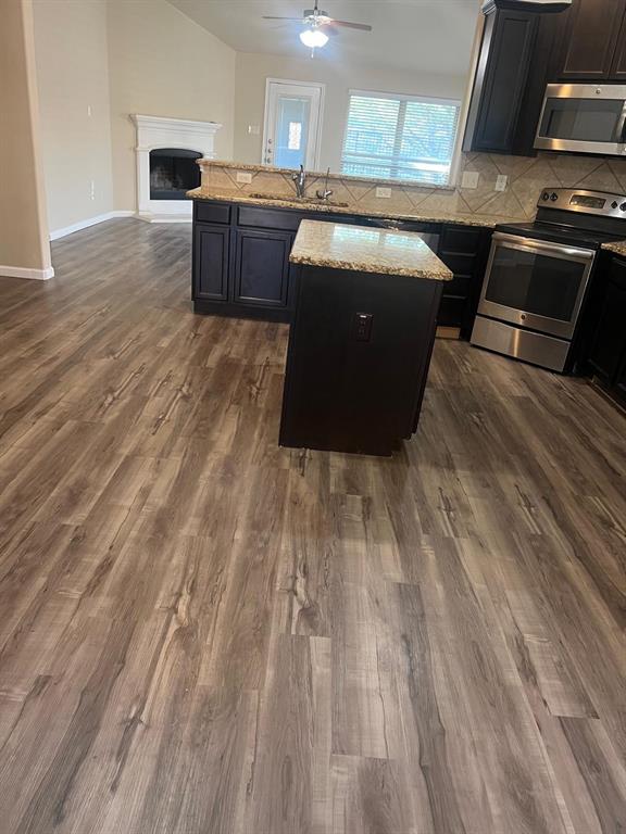 GLENBROOKE ESTATES PHASE 2B BLK A LOT 6 - Residential Lease