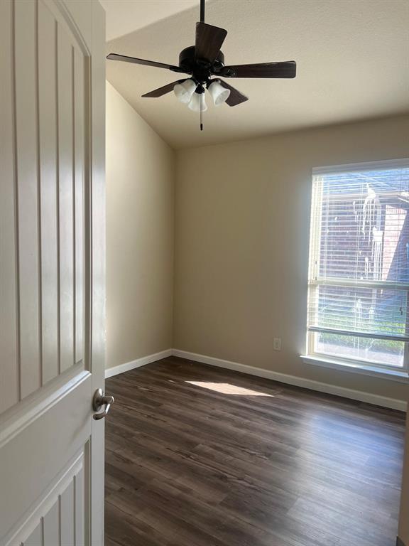 GLENBROOKE ESTATES PHASE 2B BLK A LOT 6 - Residential Lease