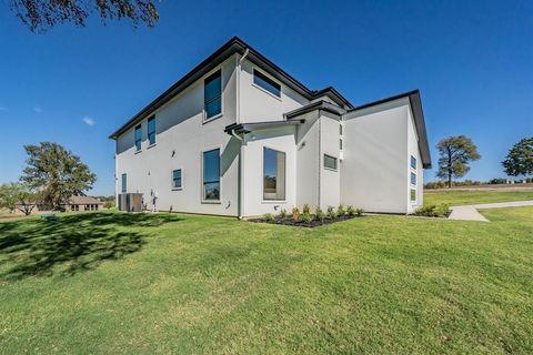 A home in Corsicana