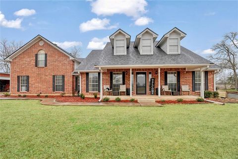 Photo of 1500 CR 15520, Pattonville, TX 75468 (MLS # 21091770)