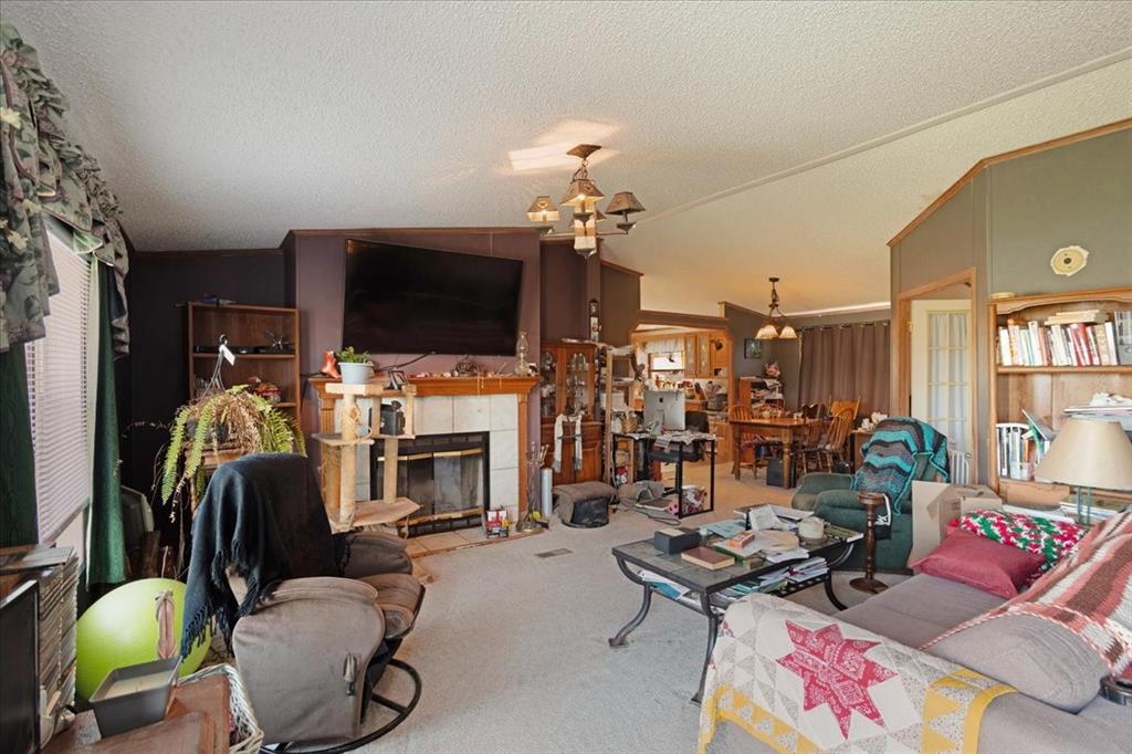 E G Gates - Residential