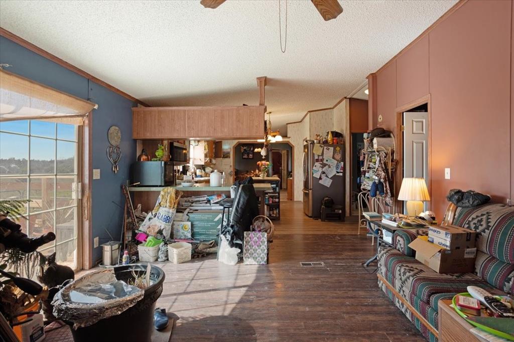 E G Gates - Residential