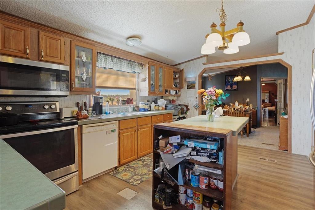 E G Gates - Residential