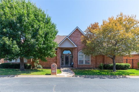 Photo of 4 Mesa Ridge, Abilene, TX 79606 (MLS # 21357426)