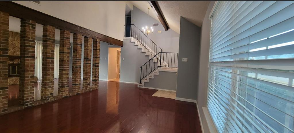 Golden Meadows 03 - Residential Lease