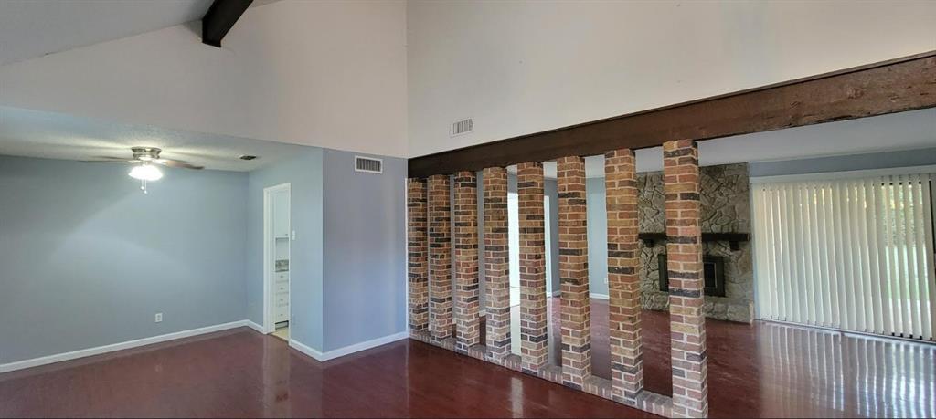 Golden Meadows 03 - Residential Lease