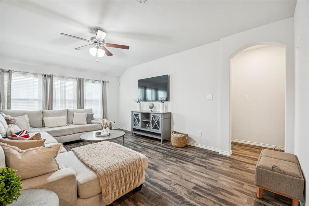 Sutton Fields North - Ph 1 - Residential