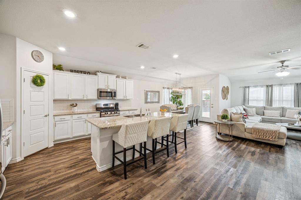 Sutton Fields North - Ph 1 - Residential