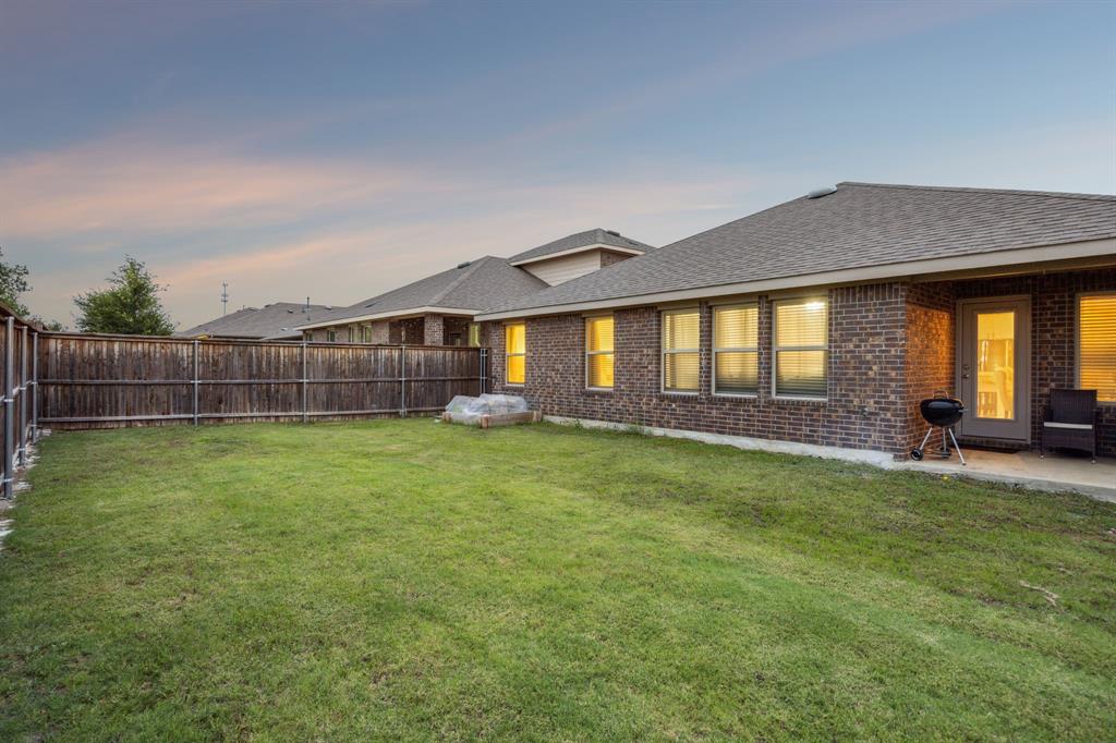 Sutton Fields North - Ph 1 - Residential