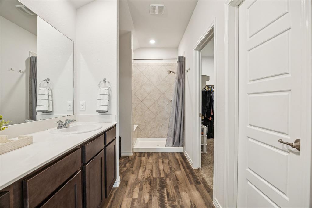 Sutton Fields North - Ph 1 - Residential