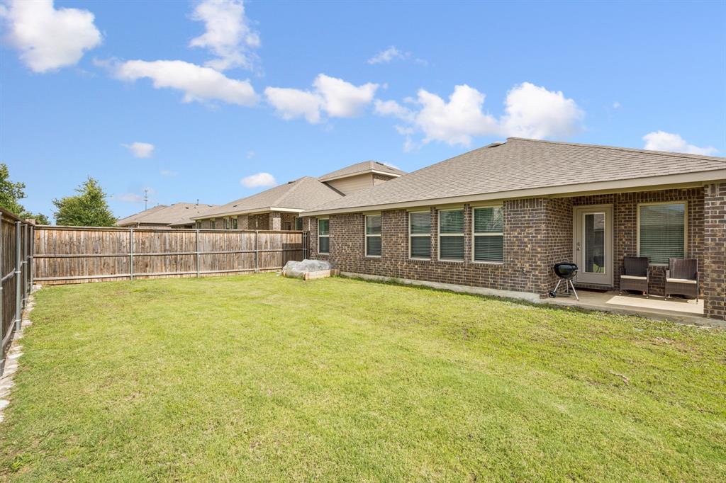 Sutton Fields North - Ph 1 - Residential