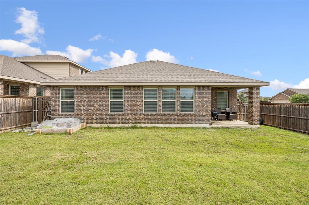 Sutton Fields North - Ph 1 - Residential