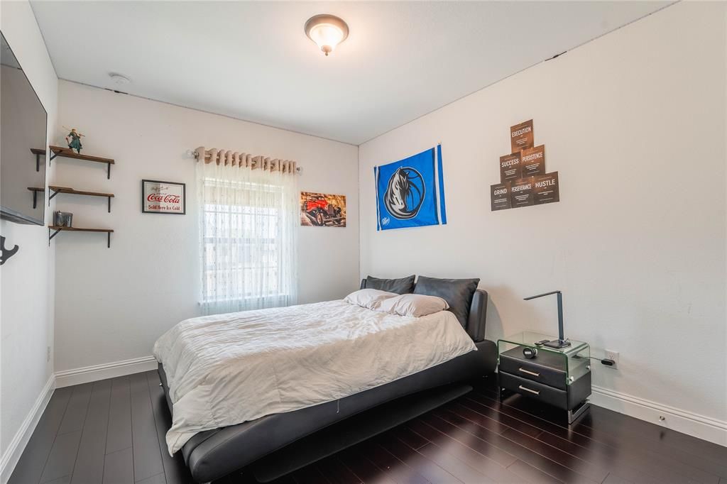 Photo for 842 Baugh Drive, Allen, TX 75013 (MLS # 21012484)