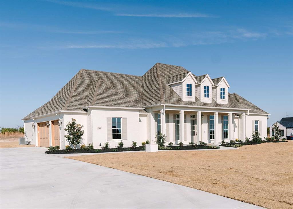 2032 Meadowlark Court