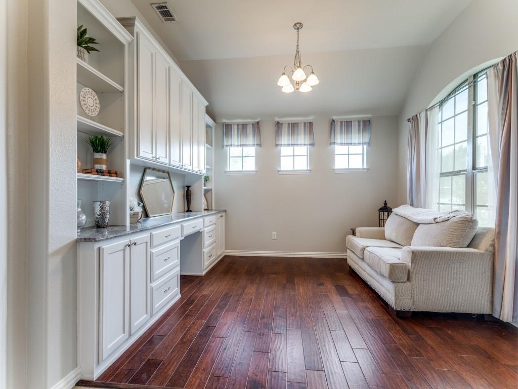 12440 Woods Edge Trail