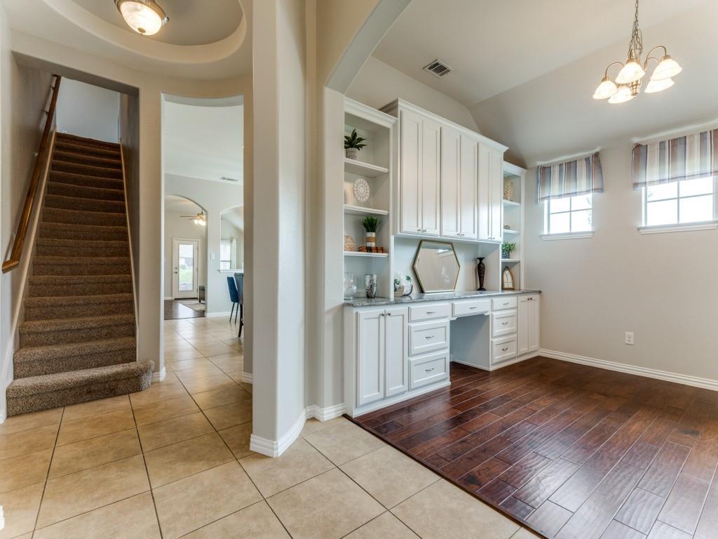 12440 Woods Edge Trail