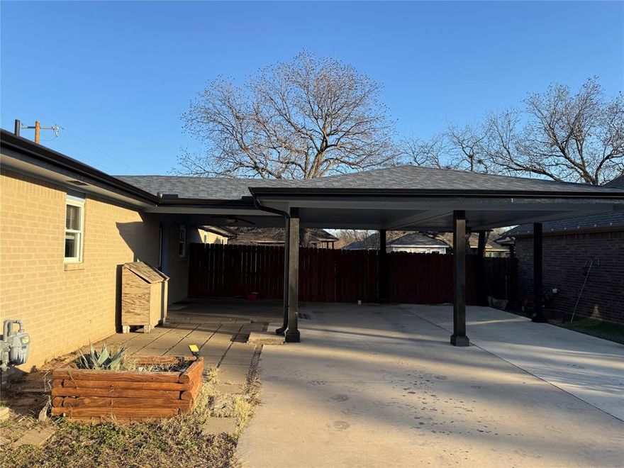 This beautifully remodeled home features 4 spacious bedrooms and 2 modern bathrooms, perfect for families or anyone seeking extra space!
Key Features:
Modern Upgrades: Enjoy a freshly remodeled interior that blends comfort and style.
Outdoor Oasis: A fully fenced backyard offers privacy and security, ideal for pets or outdoor gatherings.
Additional Storage: A handy shed provides extra storage for tools, toys, or gardening supplies.
Eco-Friendly: Benefit from solar panels that help reduce energy costs while being kind to the environment.
Curb Appeal: The front yard boasts vibrant perennial flowers, creating an inviting atmosphere and enhancing the home’s exterior charm.

Location:
Conveniently located near schools, parks, and shopping, this home offers both tranquility and accessibility.