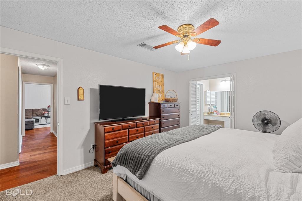 Bossier City, Louisiana 71112, United States, 4 Bedrooms Bedrooms, ,2 BathroomsBathrooms,Residential,Contingent,156720