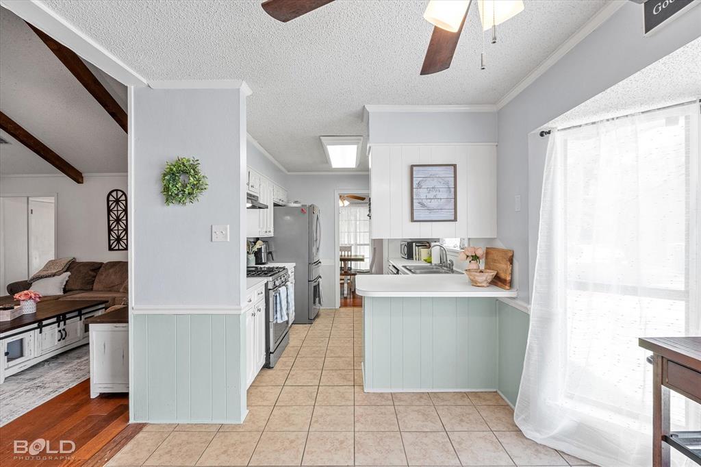 Bossier City, Louisiana 71112, United States, 4 Bedrooms Bedrooms, ,2 BathroomsBathrooms,Residential,Contingent,156720