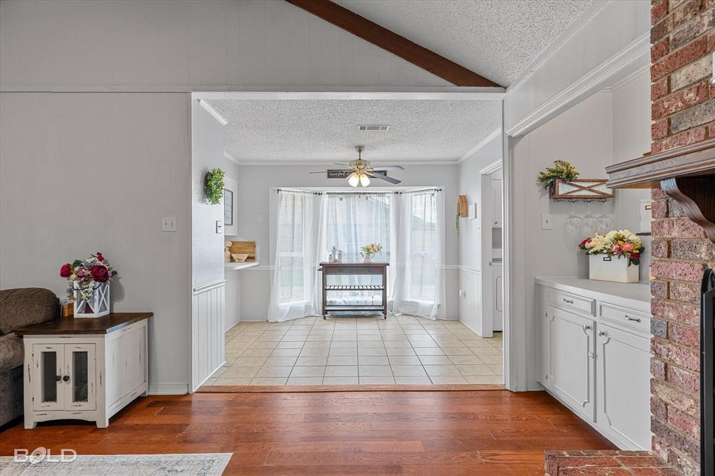 Bossier City, Louisiana 71112, United States, 4 Bedrooms Bedrooms, ,2 BathroomsBathrooms,Residential,Contingent,156720