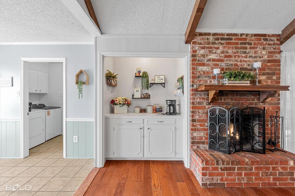 Bossier City, Louisiana 71112, United States, 4 Bedrooms Bedrooms, ,2 BathroomsBathrooms,Residential,Contingent,156720