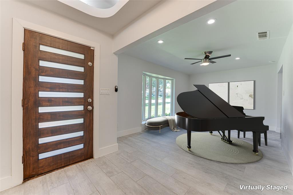 1705 Cross Bend Road