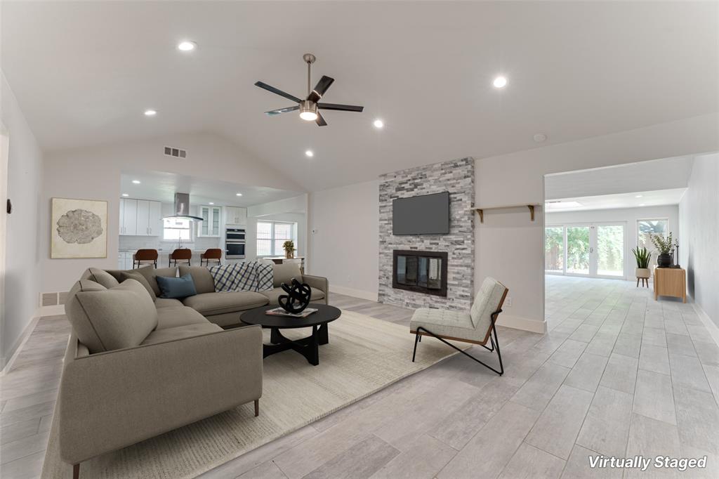 1705 Cross Bend Road