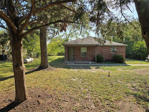 A home in Terrell