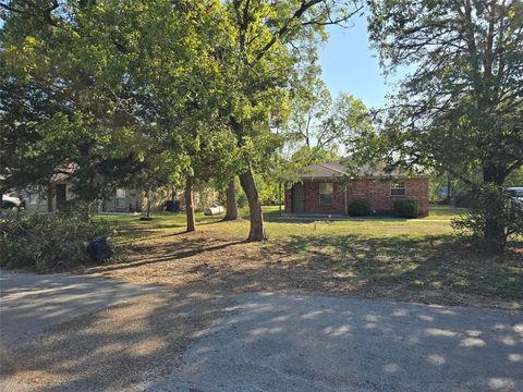 A home in Terrell