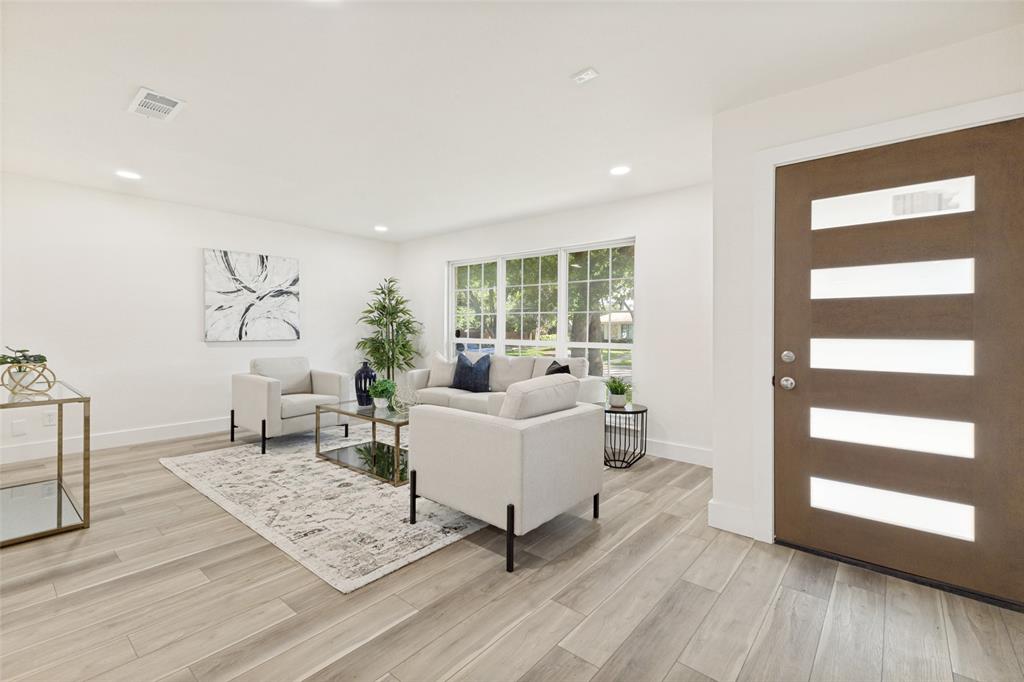 5610 Enchanted Lane