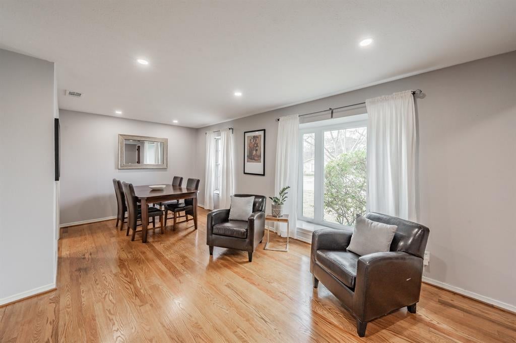 8426 Van Pelt Drive