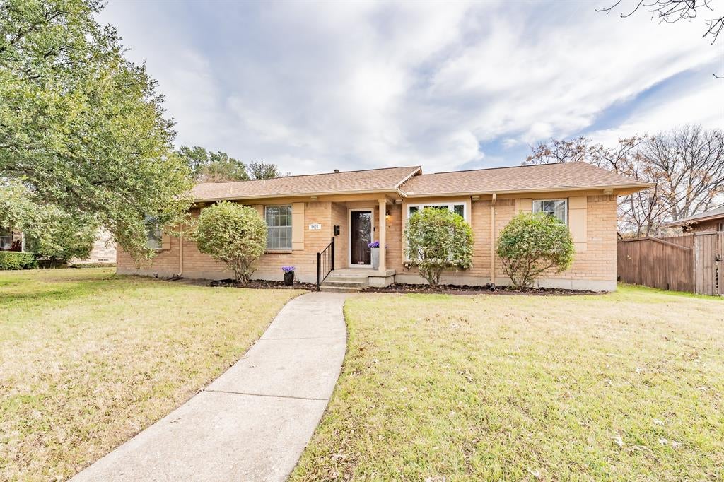 8426 Van Pelt Drive
