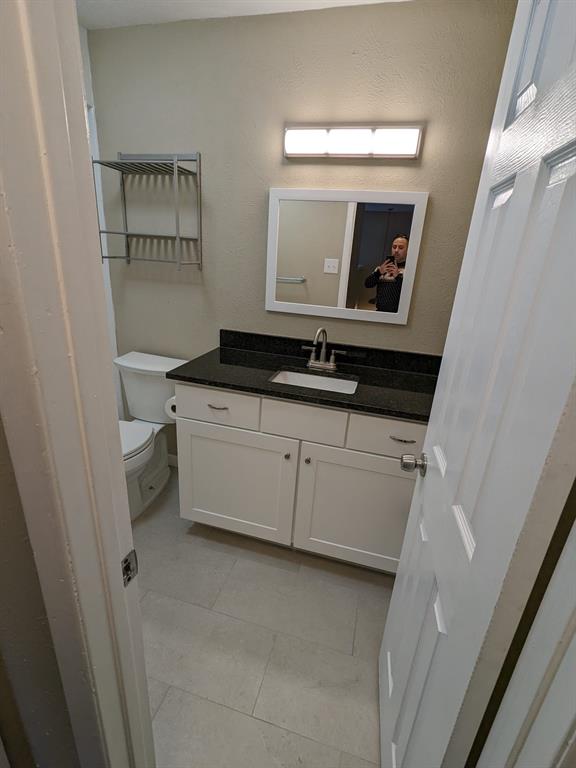 Country Condos Creek - Residential Lease
