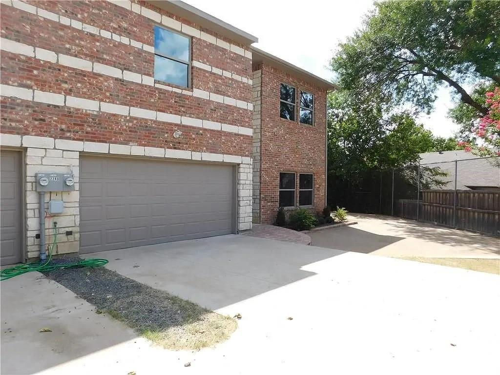 2240 Jackson Circle