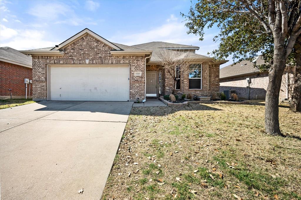 13213 Fiddlers Trail