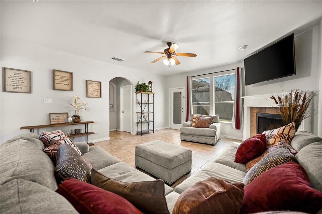 Rolling Meadows Fort Worth - Residential