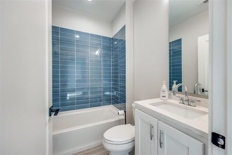 Tiny photo for 6441 Park Lane, Dallas, TX 75225 (MLS # 21083889)