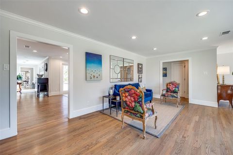 Tiny photo for 6441 Park Lane, Dallas, TX 75225 (MLS # 21083889)