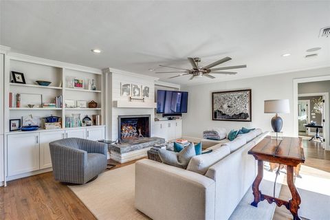 Tiny photo for 6441 Park Lane, Dallas, TX 75225 (MLS # 21083889)