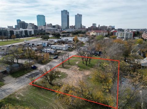1211 E Bluff Street Fort Worth TX 76102