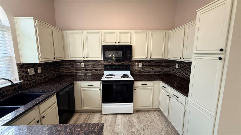 Casa Loma Estates Rep - Residential