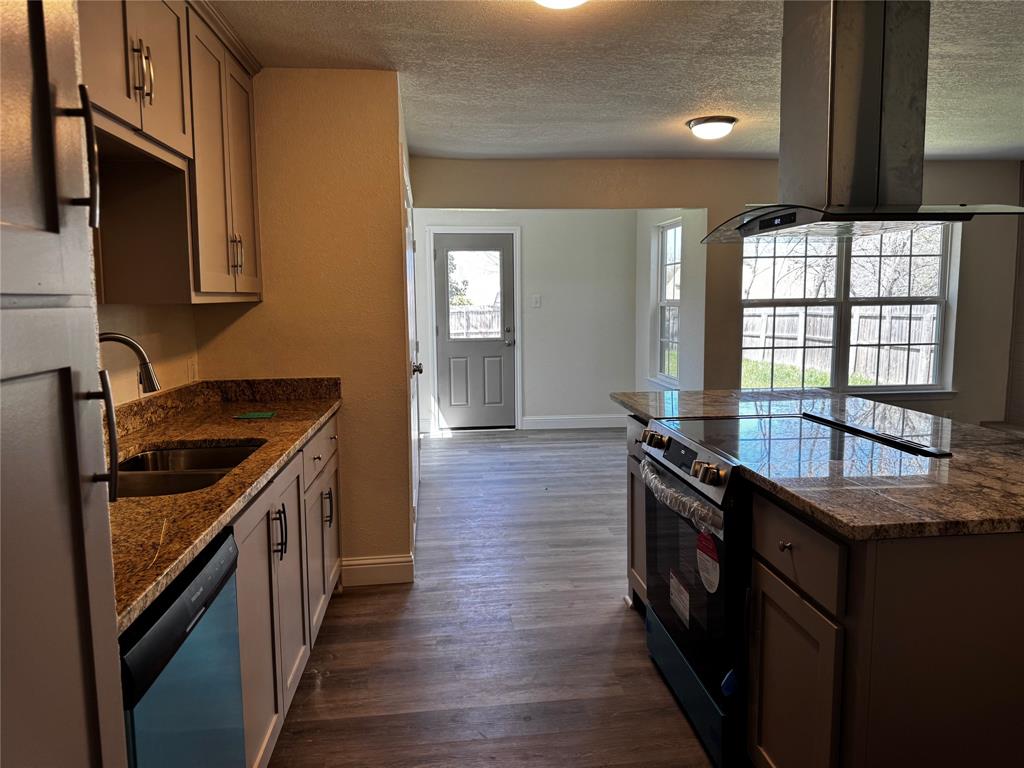 708 Reveille Road
