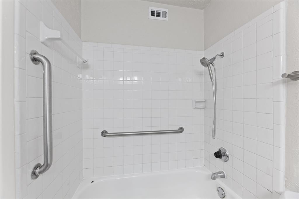 Waterfall Xings Condos - Residential Lease