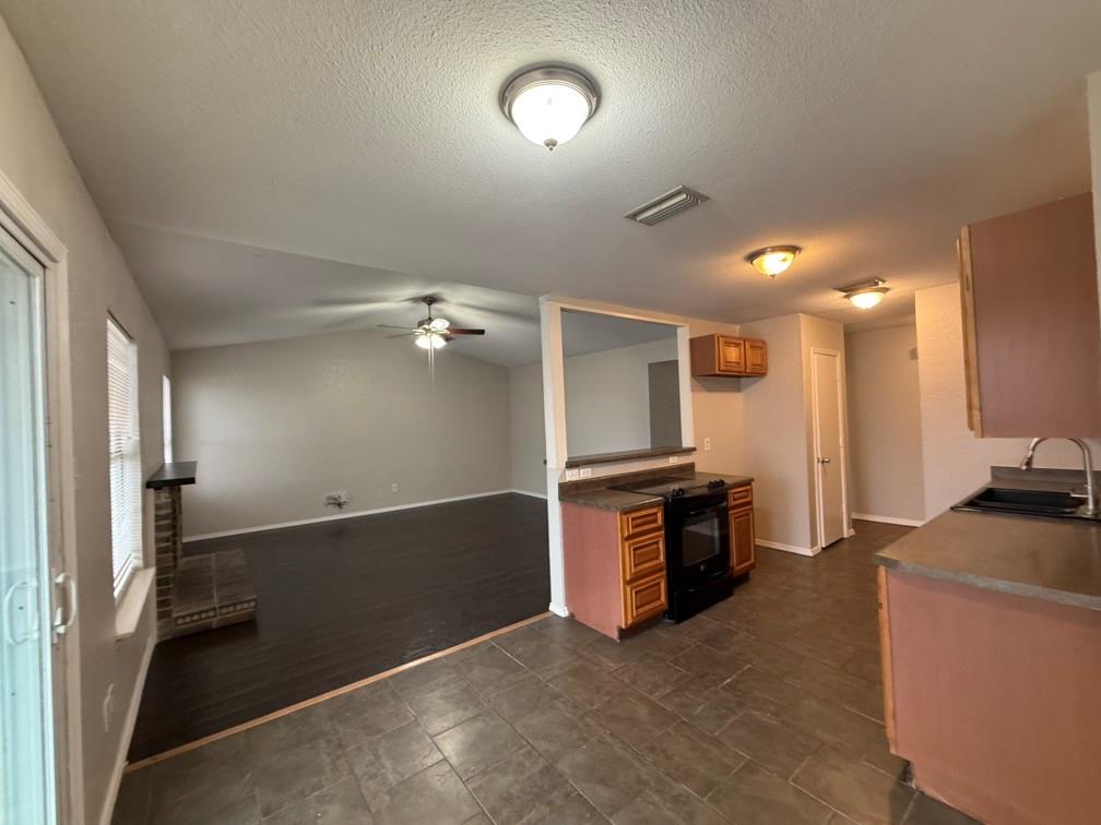 High Meadows 02 - Residential